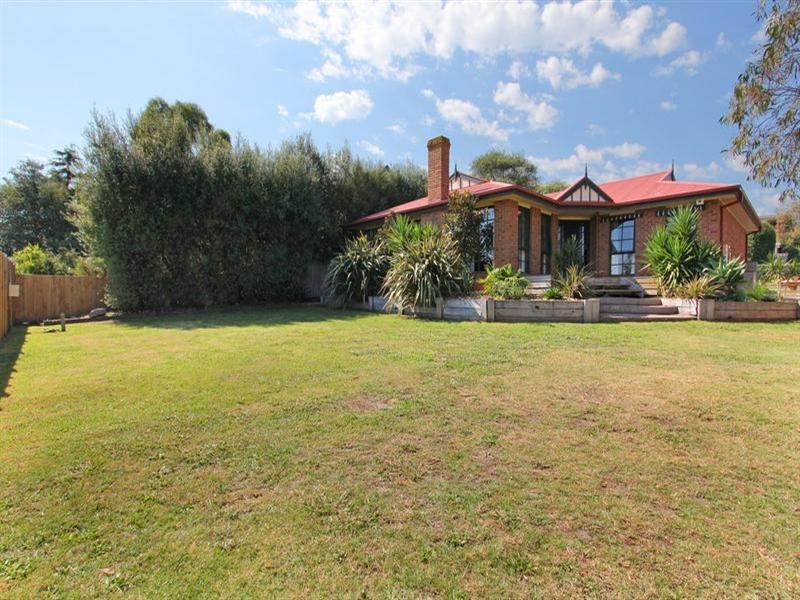 19 Coral Close, Rosebud VIC 3939