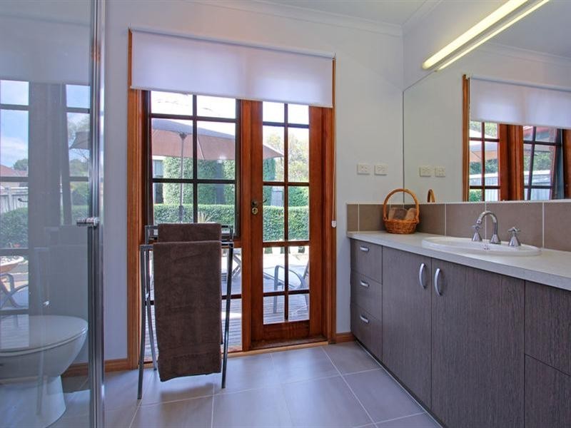 19 Coral Close, Rosebud VIC 3939