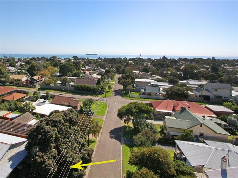 24 Foam Street, Rosebud VIC 3939