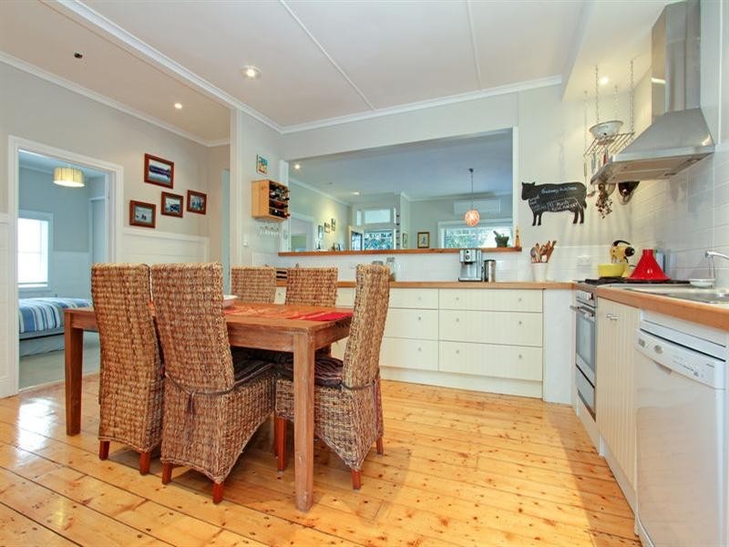 24 Foam Street, Rosebud VIC 3939