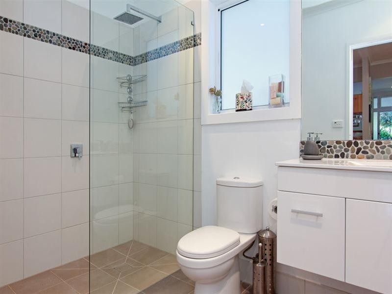 24 Foam Street, Rosebud VIC 3939