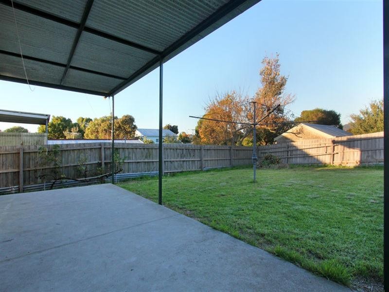 63 Eighth Avenue, Rosebud VIC 3939