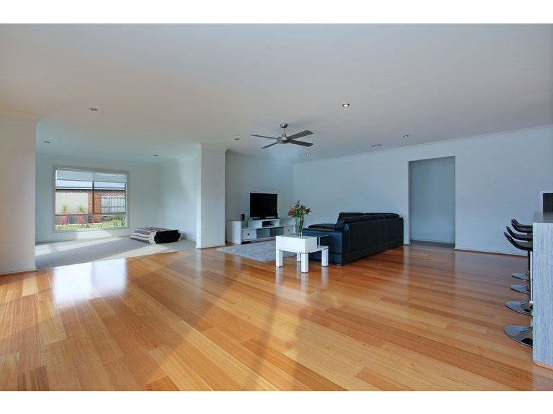 6 Ellaswood Mews, Rosebud VIC 3939