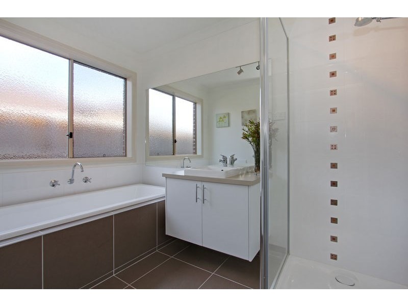 6 Ellaswood Mews, Rosebud VIC 3939