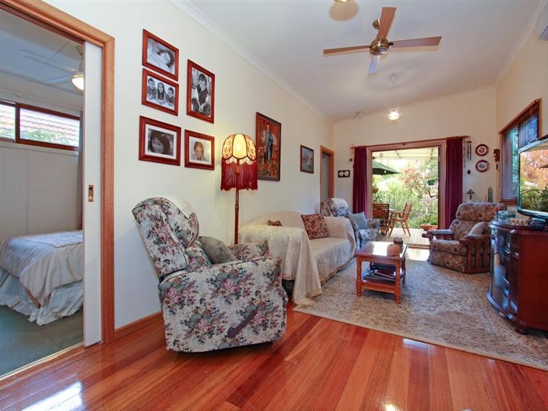 49 Sixth Avenue, Rosebud VIC 3939