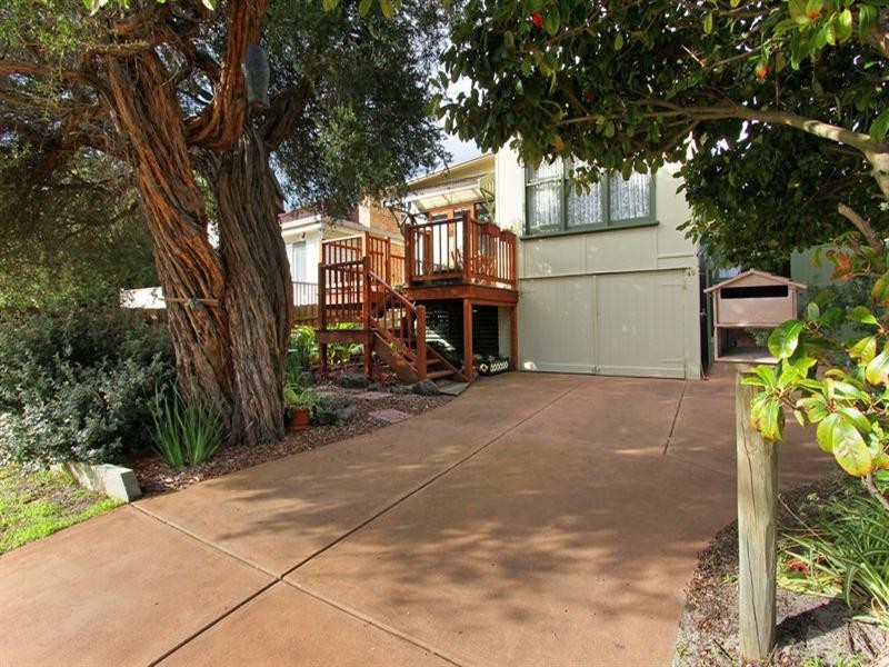 49 Sixth Avenue, Rosebud VIC 3939