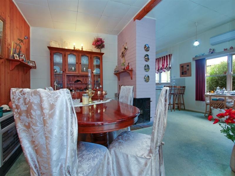 49 Sixth Avenue, Rosebud VIC 3939