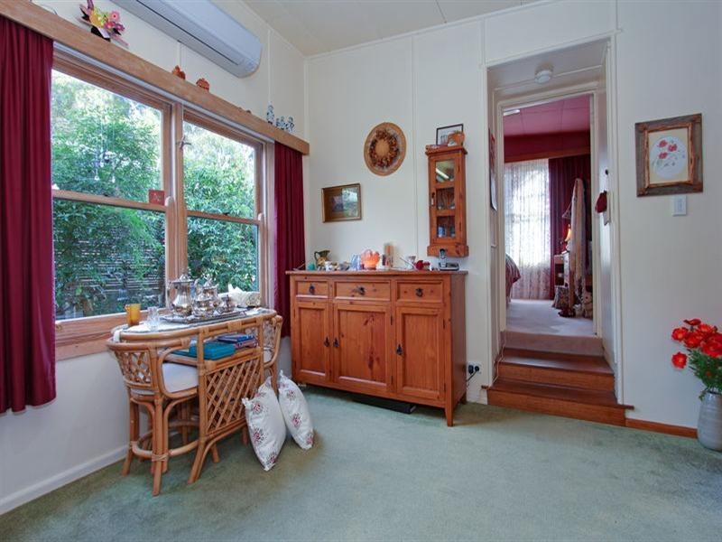 49 Sixth Avenue, Rosebud VIC 3939