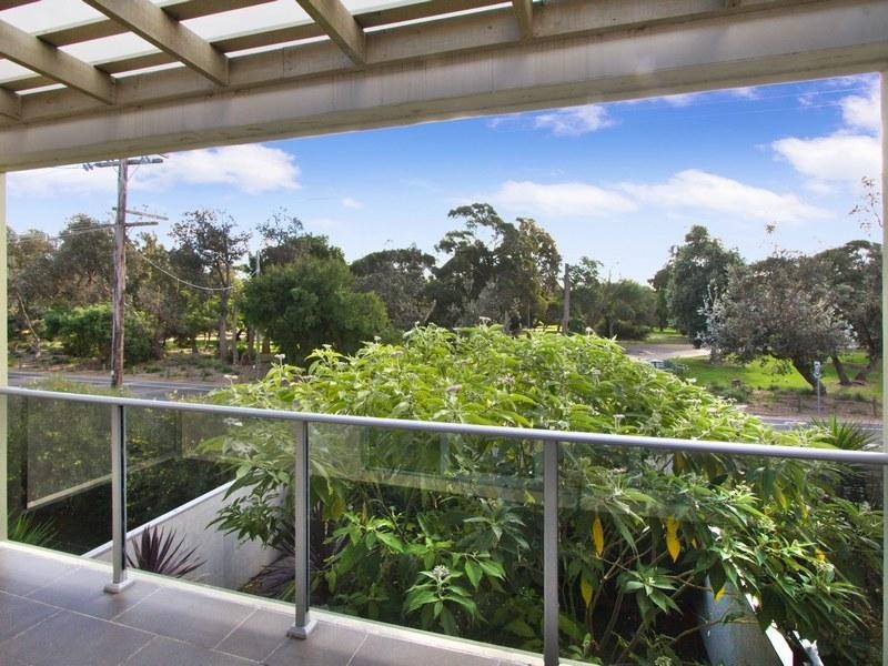 2/1545 Point Nepean Road, Rosebud West VIC 3940
