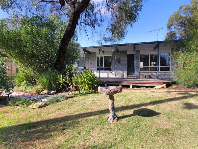 8 Devon Court, Rosebud VIC 3939