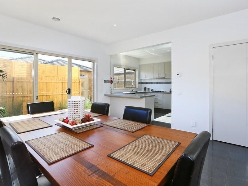 60 South Road, Rosebud VIC 3939