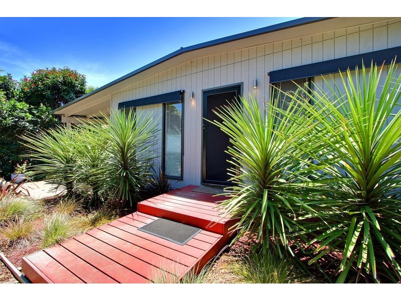 11 Woonton Street, Rosebud VIC 3939