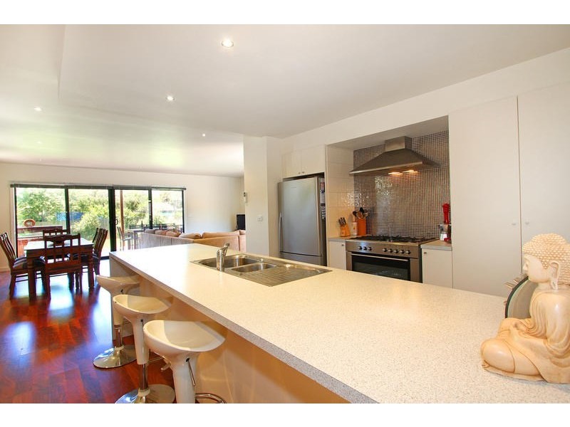 11 Woonton Street, Rosebud VIC 3939