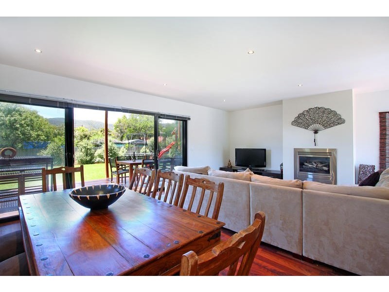 11 Woonton Street, Rosebud VIC 3939