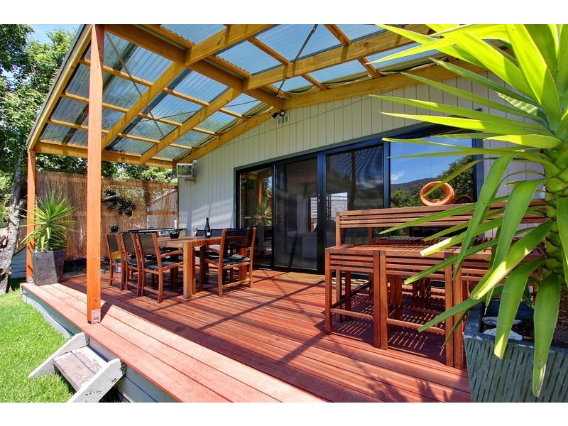 11 Woonton Street, Rosebud VIC 3939