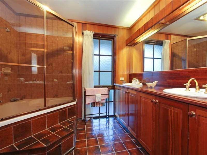 8 Cleek Crescent, Rosebud VIC 3939