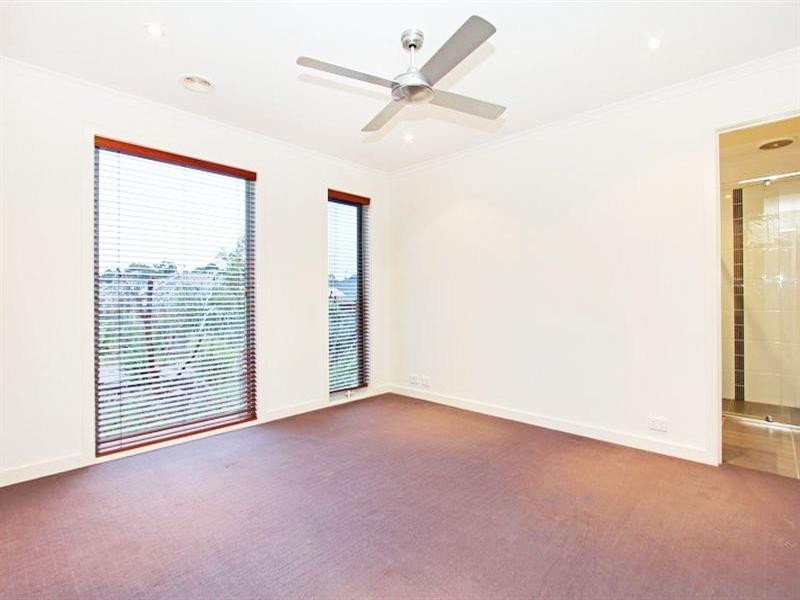 13 Forshaw Court, Rosebud VIC 3939