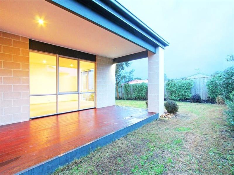 13 Forshaw Court, Rosebud VIC 3939