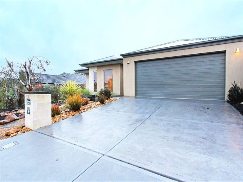 13 Forshaw Court, Rosebud VIC 3939