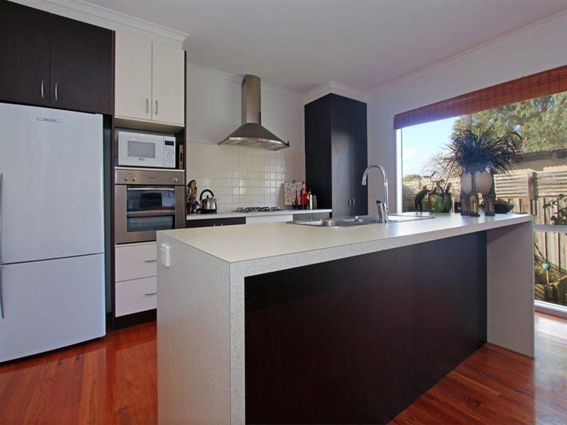 2/63 Boneo Road, Rosebud VIC 3939