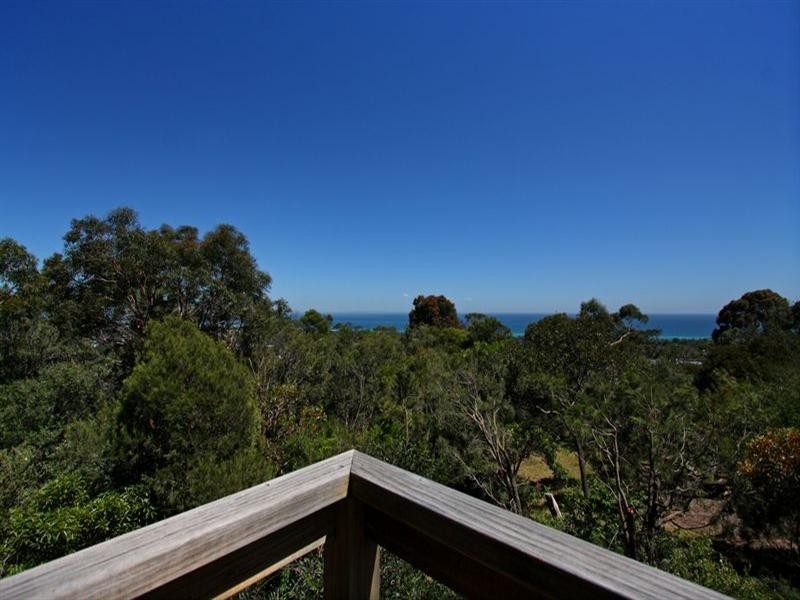 26 Somers Avenue, Mccrae VIC 3938