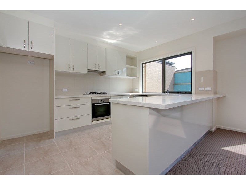 64 Rosebud Parade, Rosebud VIC 3939