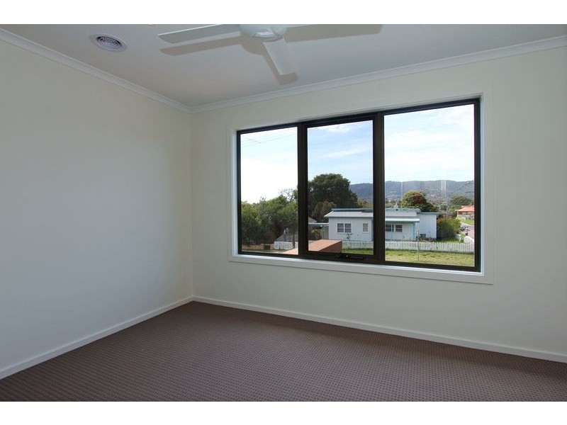 64 Rosebud Parade, Rosebud VIC 3939