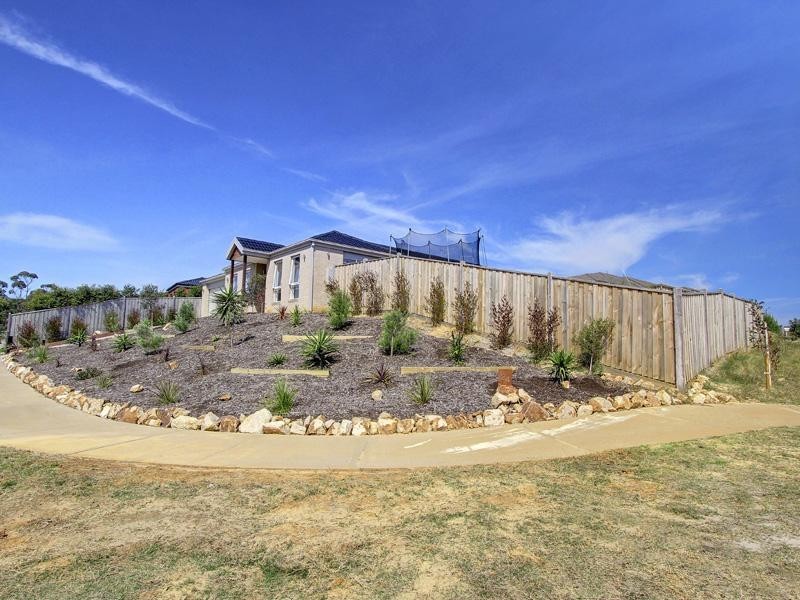 24 Peninsula Sands Boulevard, Rosebud VIC 3939