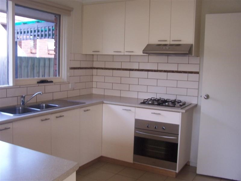 21 Kolinda Crescent, Rosebud West VIC 3940