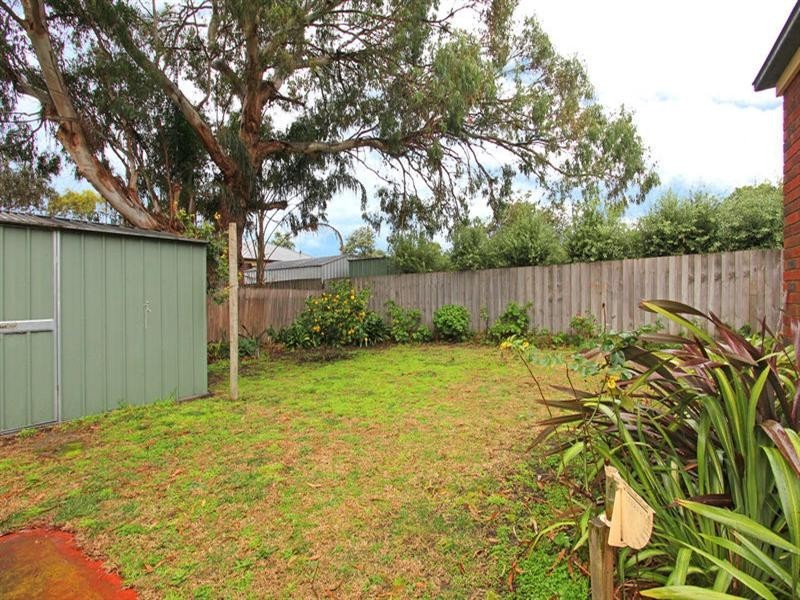 182 Seventh Avenue, Rosebud VIC 3939