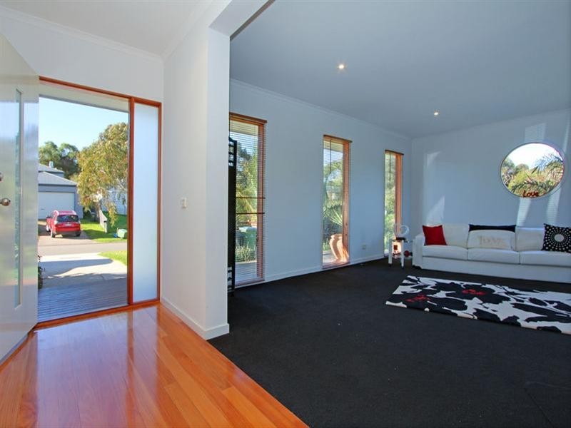 10 Greenhill Road, Rosebud VIC 3939