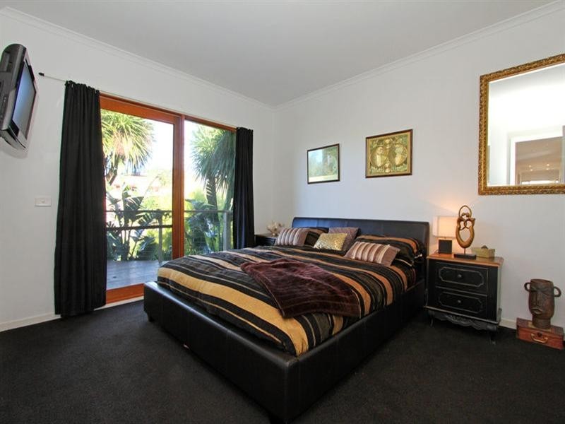 10 Greenhill Road, Rosebud VIC 3939