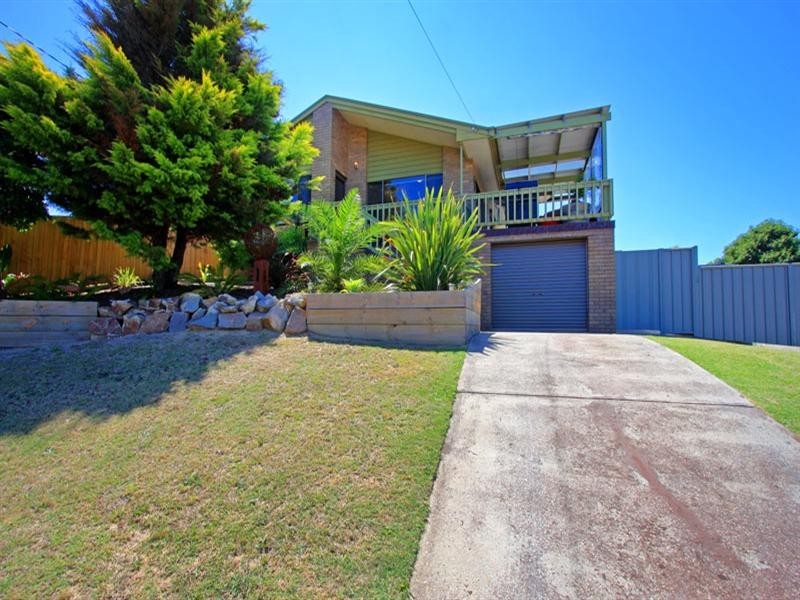 40 Besgrove Street, Rosebud VIC 3939