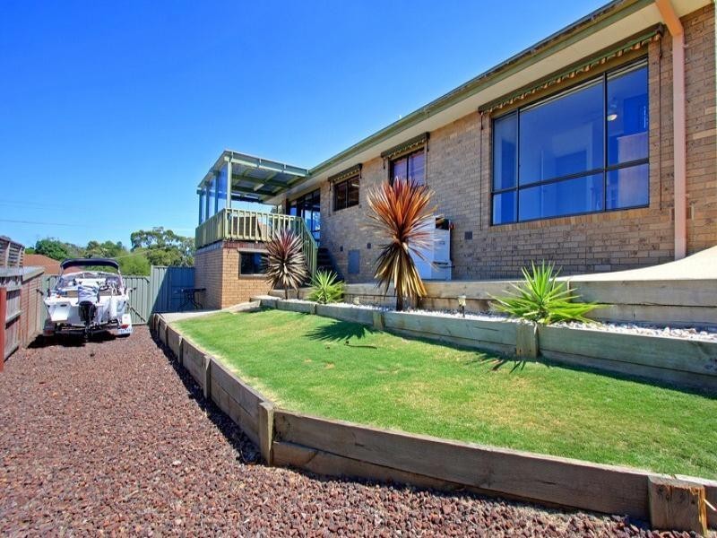 40 Besgrove Street, Rosebud VIC 3939