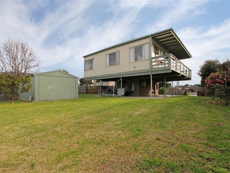 51 Boneo Road, Rosebud VIC 3939