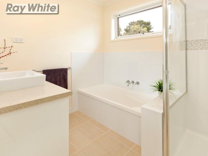 336 Bayview Road, Rosebud VIC 3939