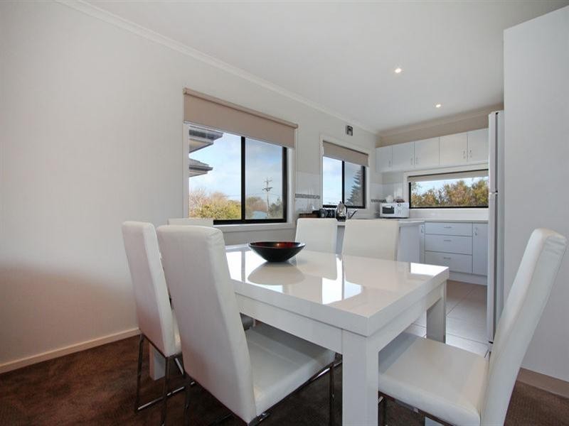 3/28 Broadway, Rosebud VIC 3939