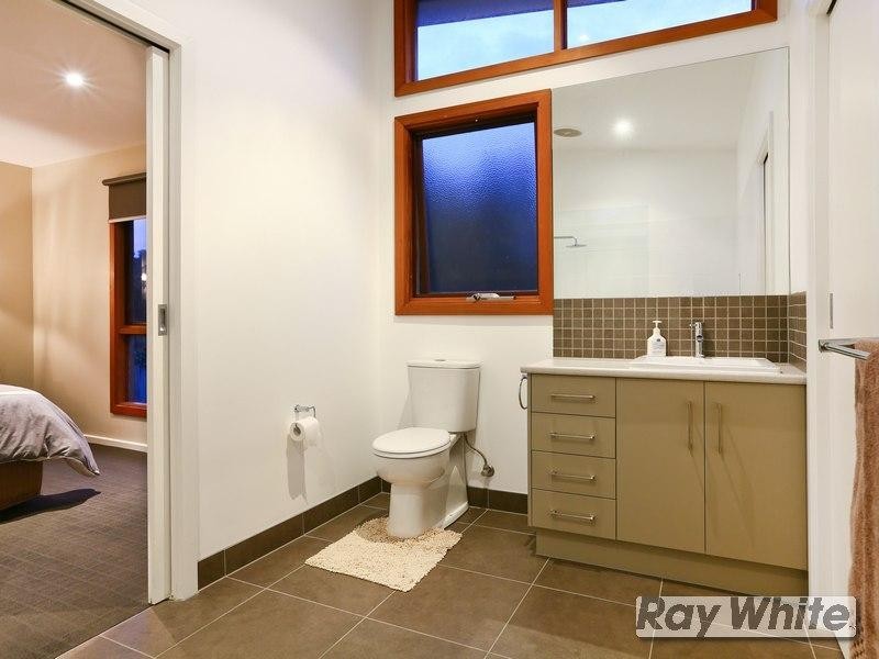 1 Greenhill Road, Rosebud VIC 3939