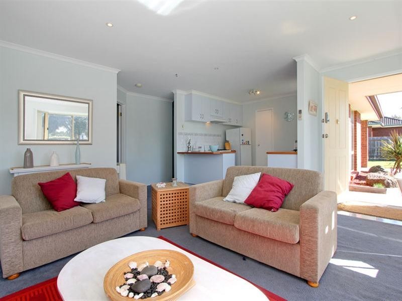 14 Ruyton Drive, Rosebud West VIC 3940