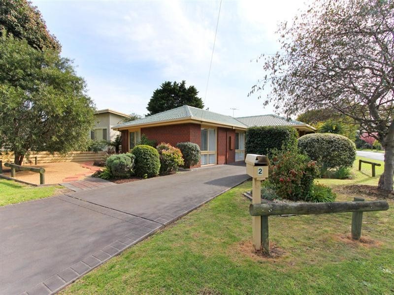 2 Mt View Road, Rosebud VIC 3939