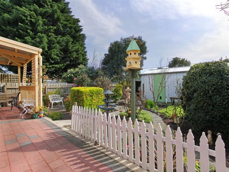 2 Mt View Road, Rosebud VIC 3939