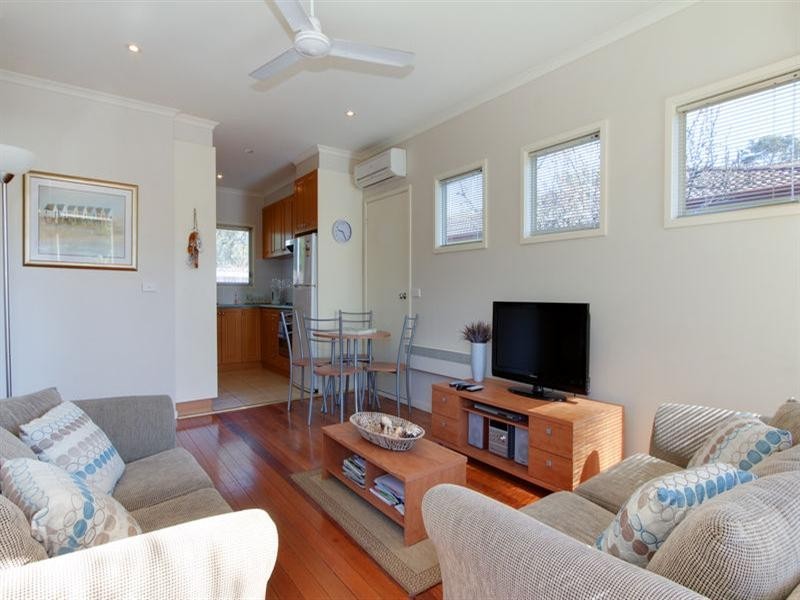 1B Terry Street, Rosebud West VIC 3940