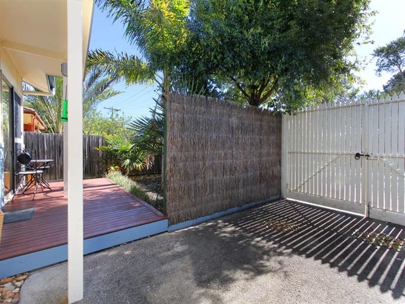 1B Terry Street, Rosebud West VIC 3940