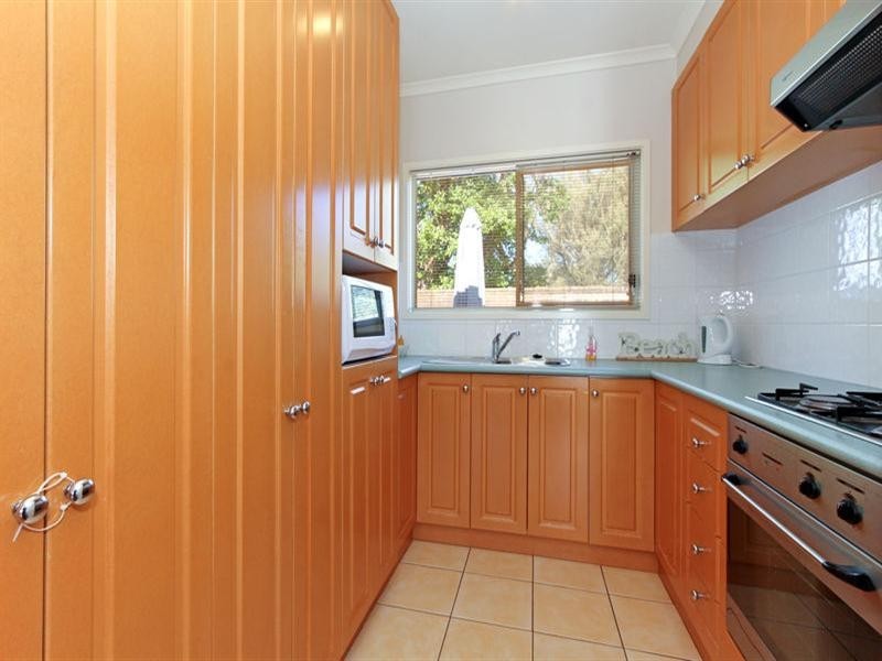 1B Terry Street, Rosebud West VIC 3940