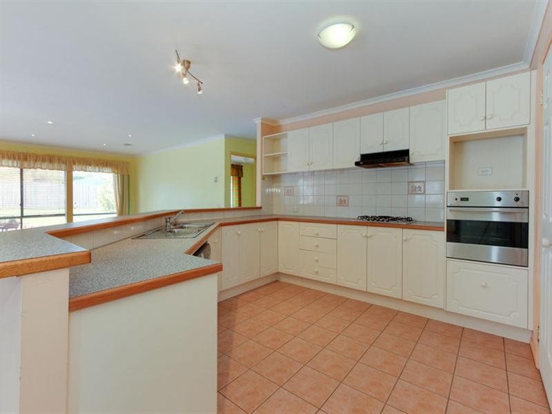 31 Dusky Drive, Safety Beach VIC 3936