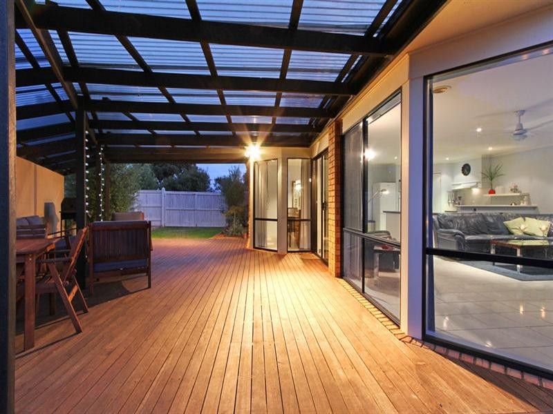 12 Coleman Crescent, Rosebud VIC 3939