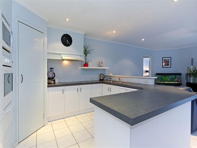 12 Coleman Crescent, Rosebud VIC 3939