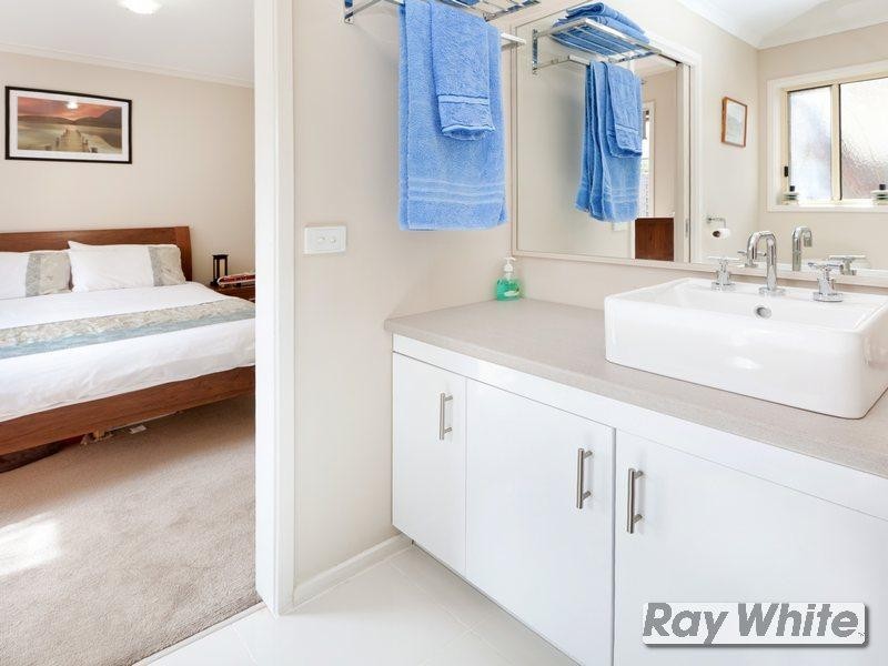 18 Keogh Street, Rosebud VIC 3939