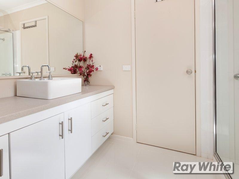 18 Keogh Street, Rosebud VIC 3939