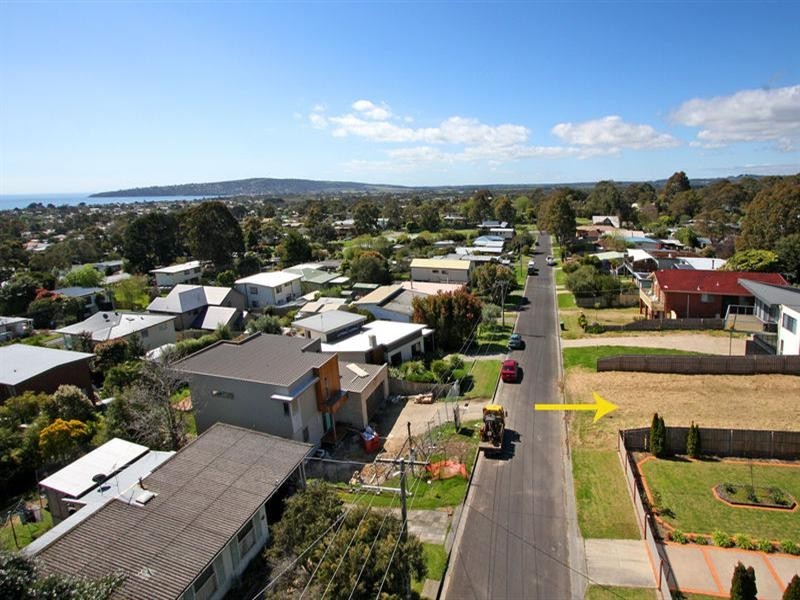 25 Iris Street, Dromana VIC 3936